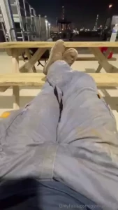 Someone cum save me from work