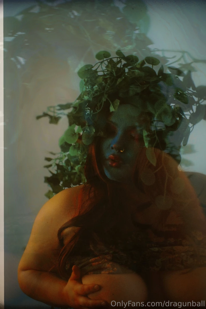 Stretching my creative muscles and getting a lil experimental and 