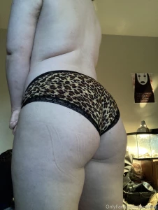 I ve wanted to get bite me tattooed right under my cheek where it