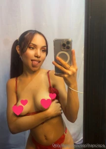 Keep looking i love the attention part 1