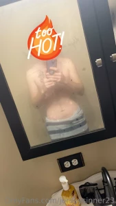 I hope everyone has a great night who wants me to drop the towel