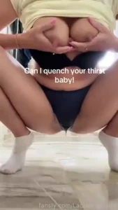 Who s a thirsty boy today slurp it up sunday fyp mombod milf pipi omo