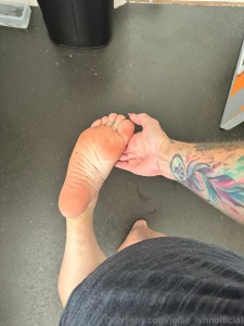 Sweaty feet today after the gym