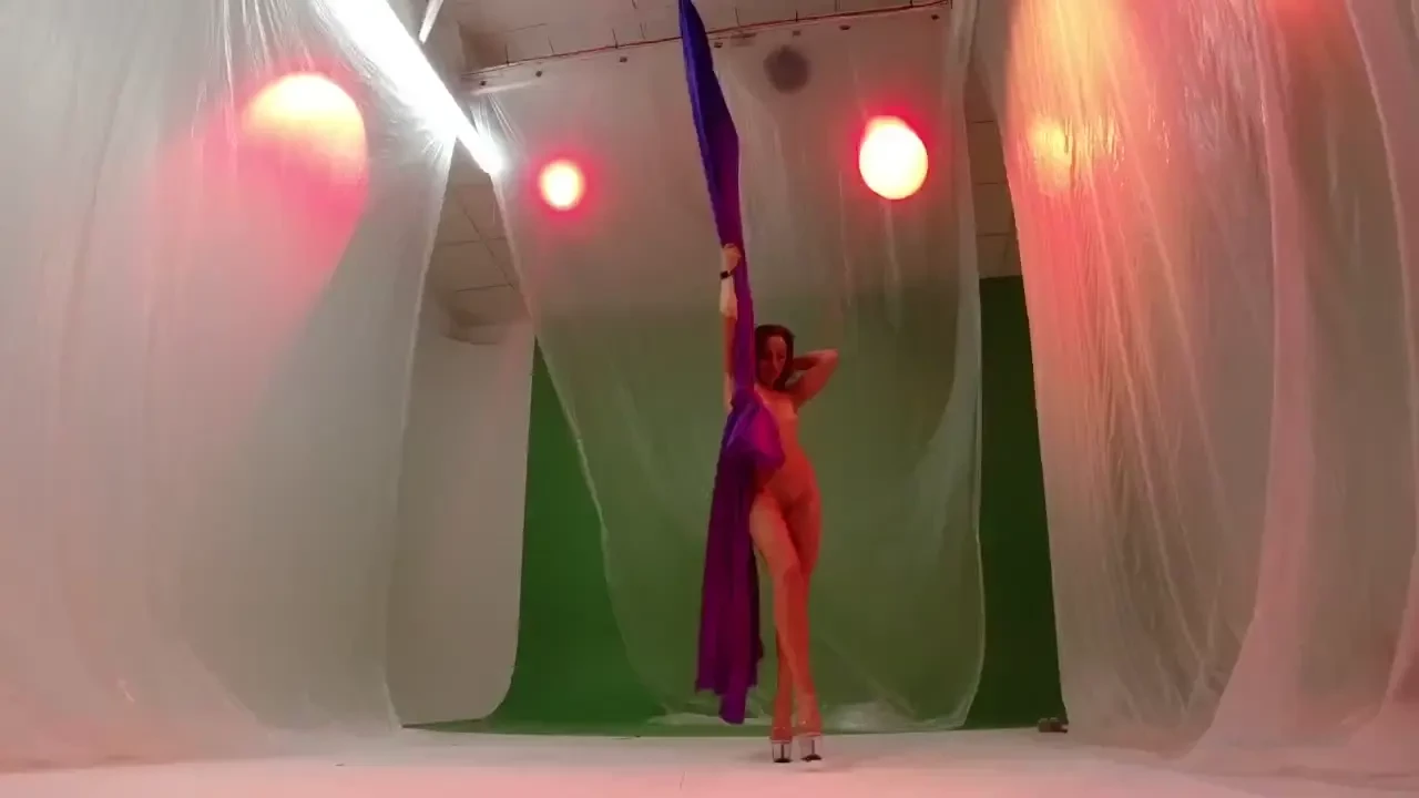 Ohhh i also made a couple little videos for you of me practicing i ll 