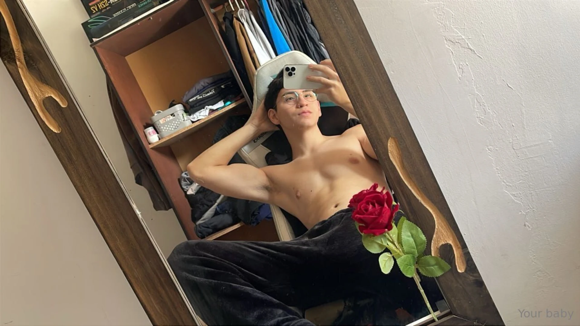 _ _ chloebigass chloebigass chloebigass _________________________ - - 