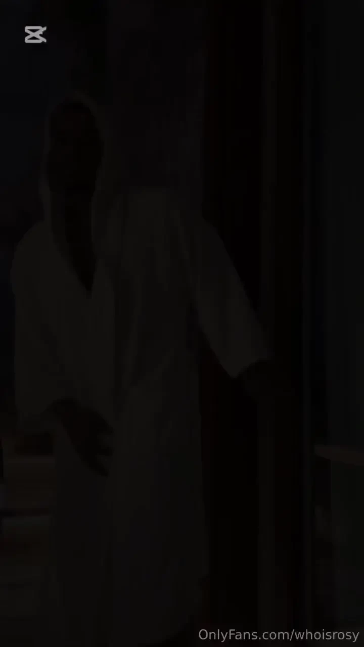 Ha richiesto una cioccolata calda e invece si ritrovata un altro tipo 