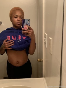 So u can admire the front i like to tease part 2