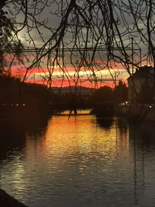 One day togater here