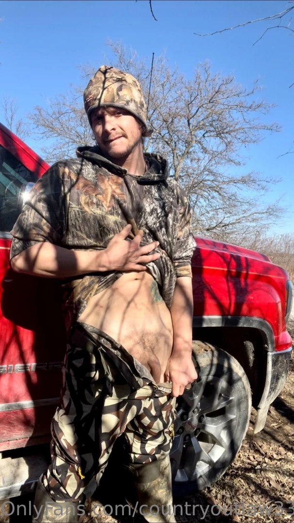 Some naughty fun on a gravel road before i head to the tree stand 