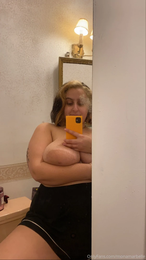 Just got home from moving all my plants to my new place do y all wanna part 3 