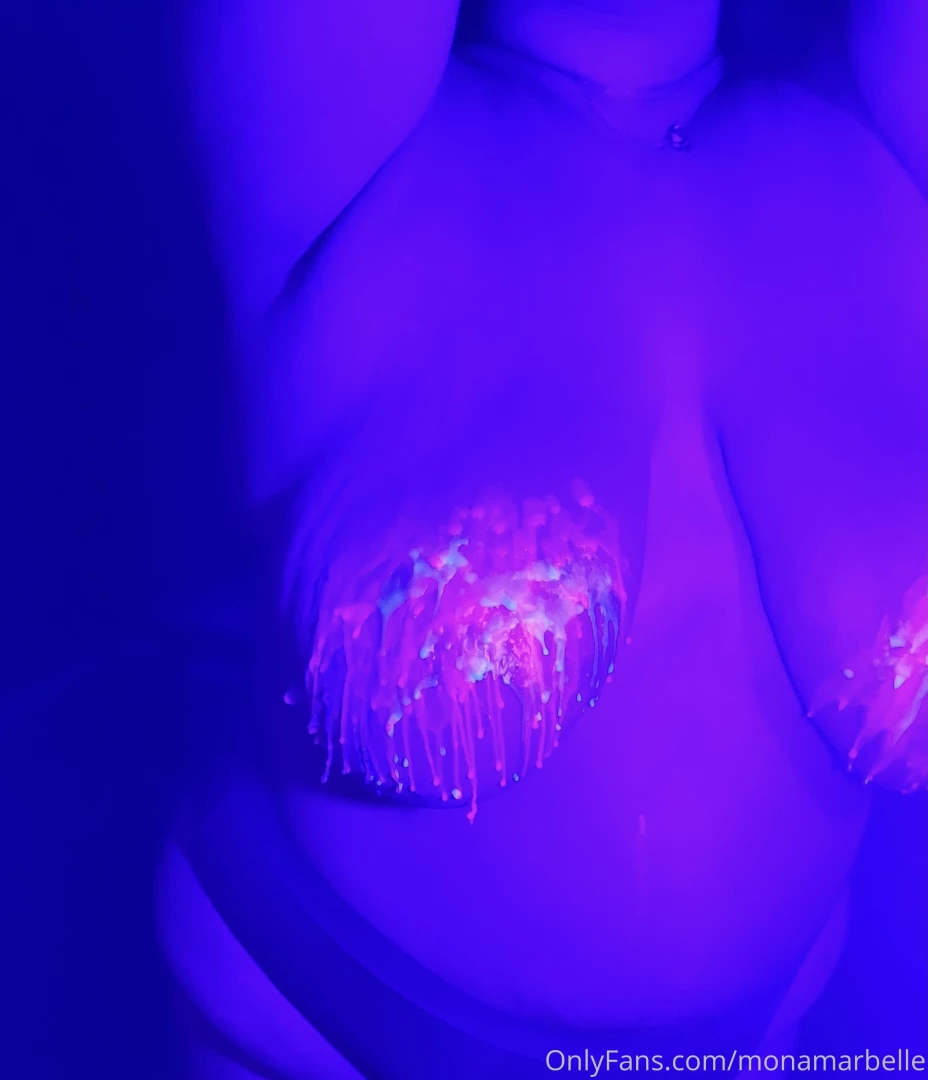 Good morning here are my titties covered in black light candle wax 