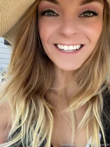 Felt cute yesterday i m gonna be in the car for 5 hours today more part 1