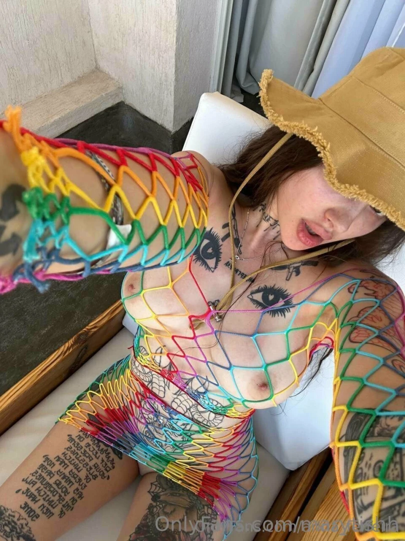 Cutie marytishh with beautiful natural boobs text her now her hottest part 2009 