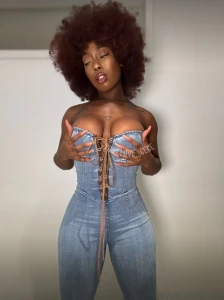 Omg you re so not ready for ceceswetdreams this chocolate goddess is part 4