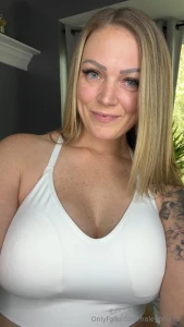 How do you really feel about 6 3 blonde blue eyed girls with a big