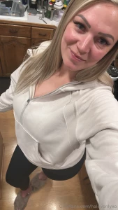 Your 6 3 blonde babe doing a sunday check in