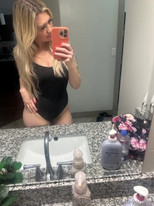Me t your new favorite blonde bombshell with those captivating brown part 3