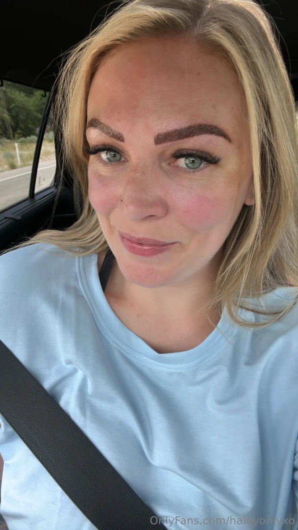 Sometimes i wear baby blue instead of pink 