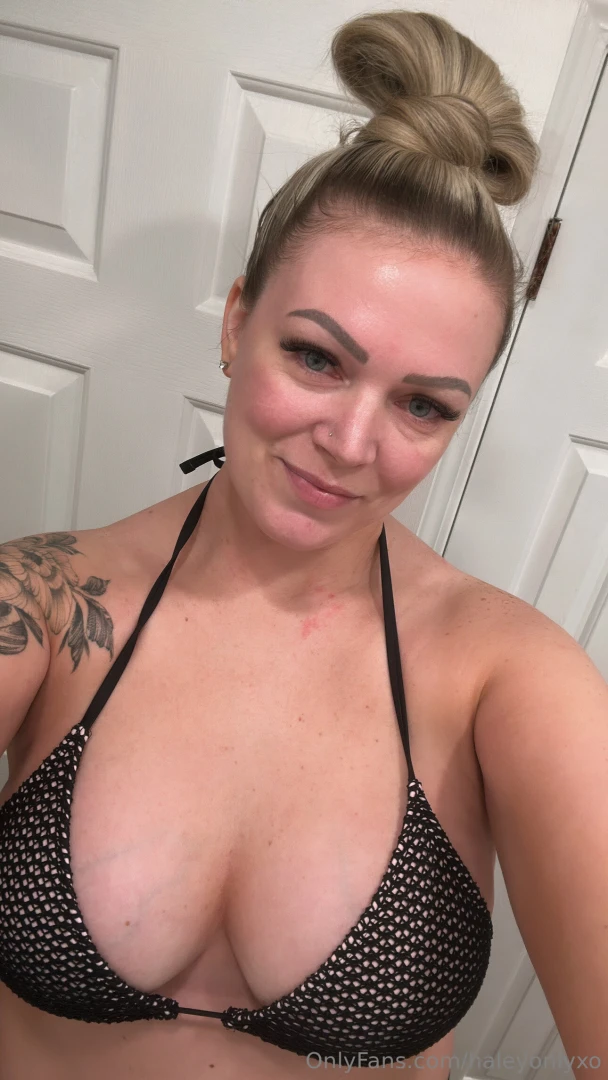 Boobies looking good 