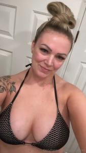 Boobies looking good