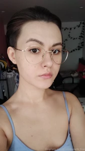 Thinking about short hair again d