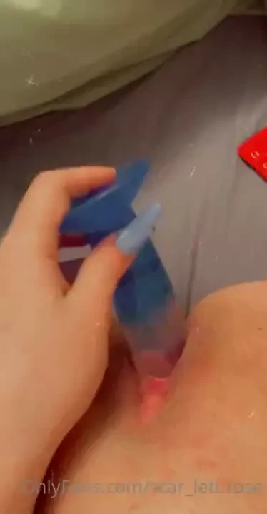 I m so horny tonight daddy come play with me 