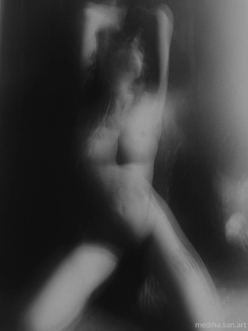 Ghost creating with butow romey 01 2021 set 3 floor sw 