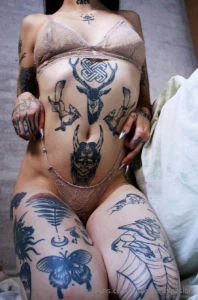 Hi you nbsp can i be your favorite internet girlfriend are you ready