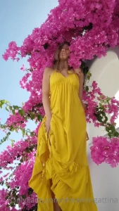 dreamingattina - What do you think about the pink and yellow photoshoot unlock and tell 