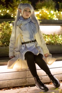 Merry christmas to all of you guuuuys your present is a cute date with