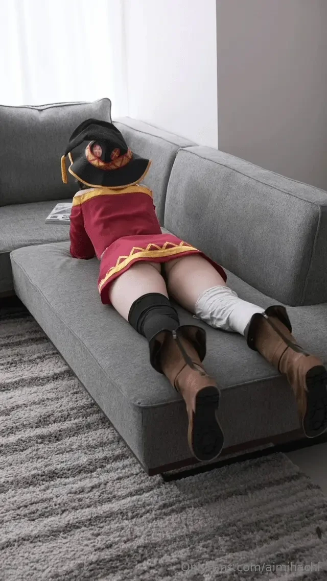 Could megumin have a massage please 