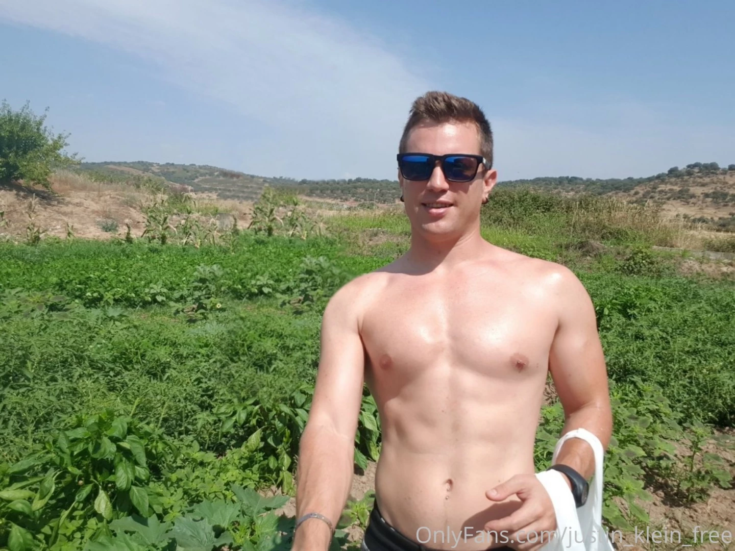 Sweating as i walk through the orchard shall we rest together later 