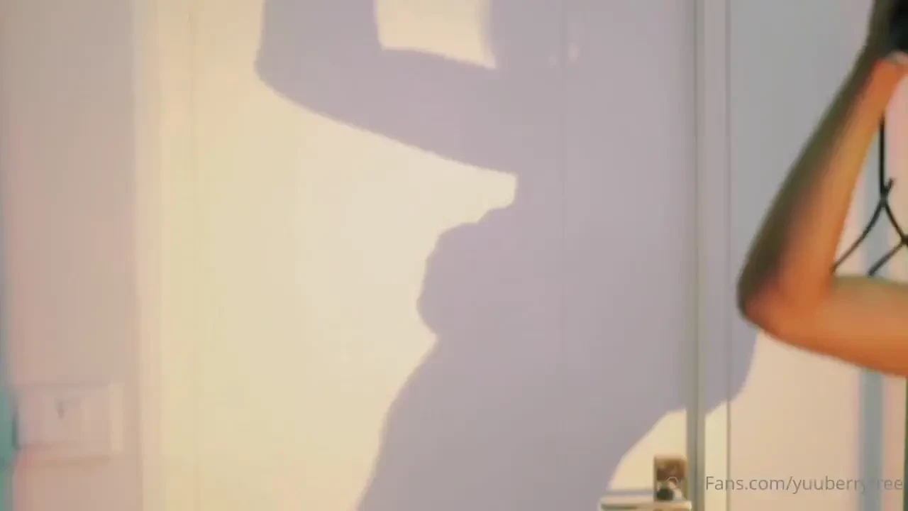 Can touch me tip me i will send nude 