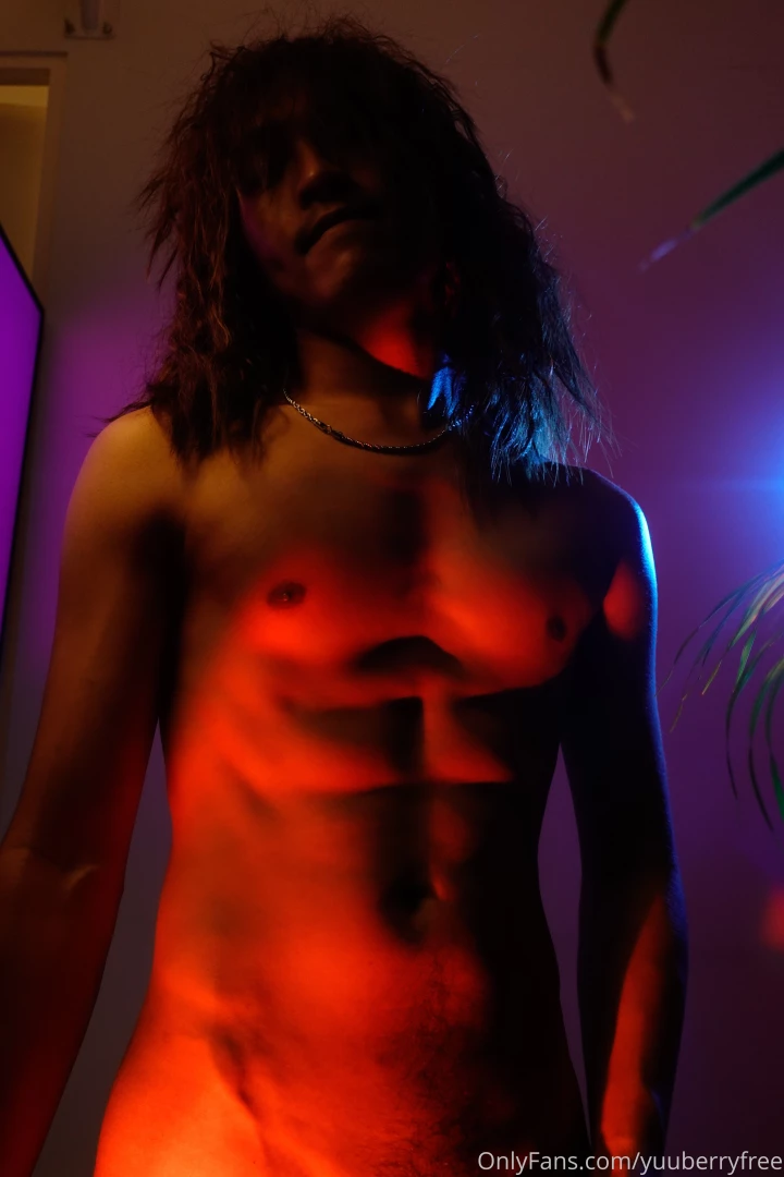 More content https onlyfans com yuuberry88 