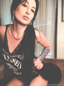 Tip 3 on this post and i ll send you the explicit photos of me with my