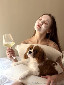 This photo looks like a ideal weekend we all dream of moments like