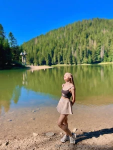 Don t worry about what others think be unique be unforgettable be