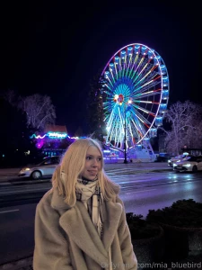 Do you like riding ferris wheels i think it s super romantic you know