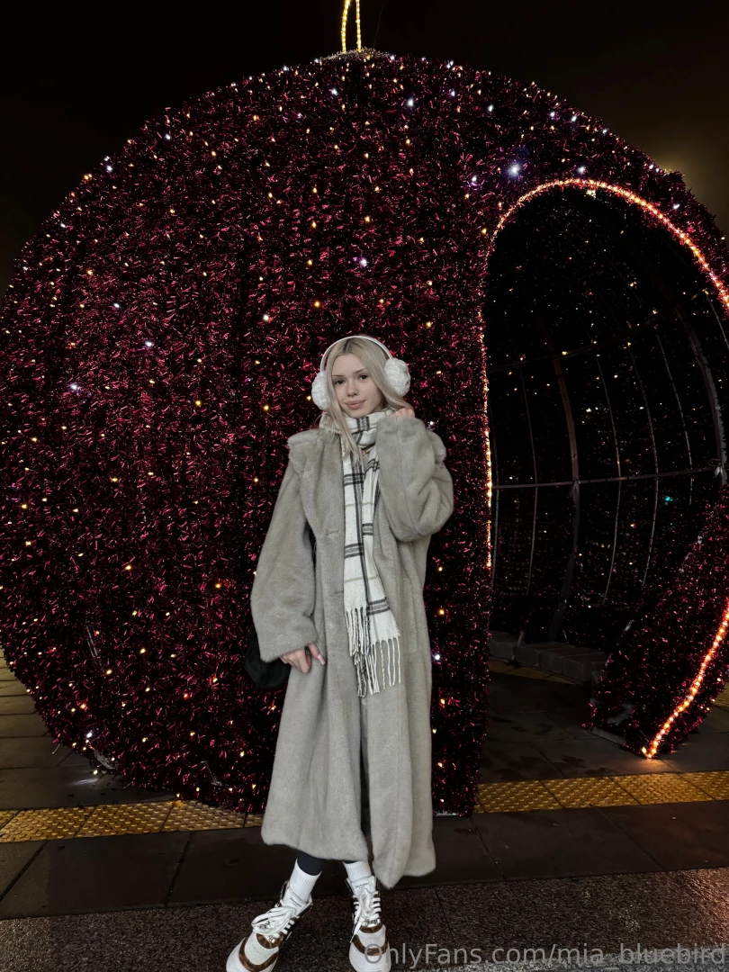 Christmas decorations are everywhere and i m already feeling the part 1 