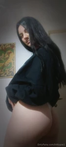 Excuse me big ass coming