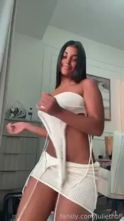 Rate my movement ebony thick latina 