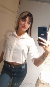 If you think i m cute you should see my pussy