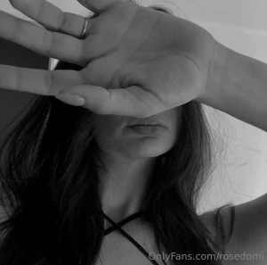 I m shutting out the problems and trying to just enjoy our time