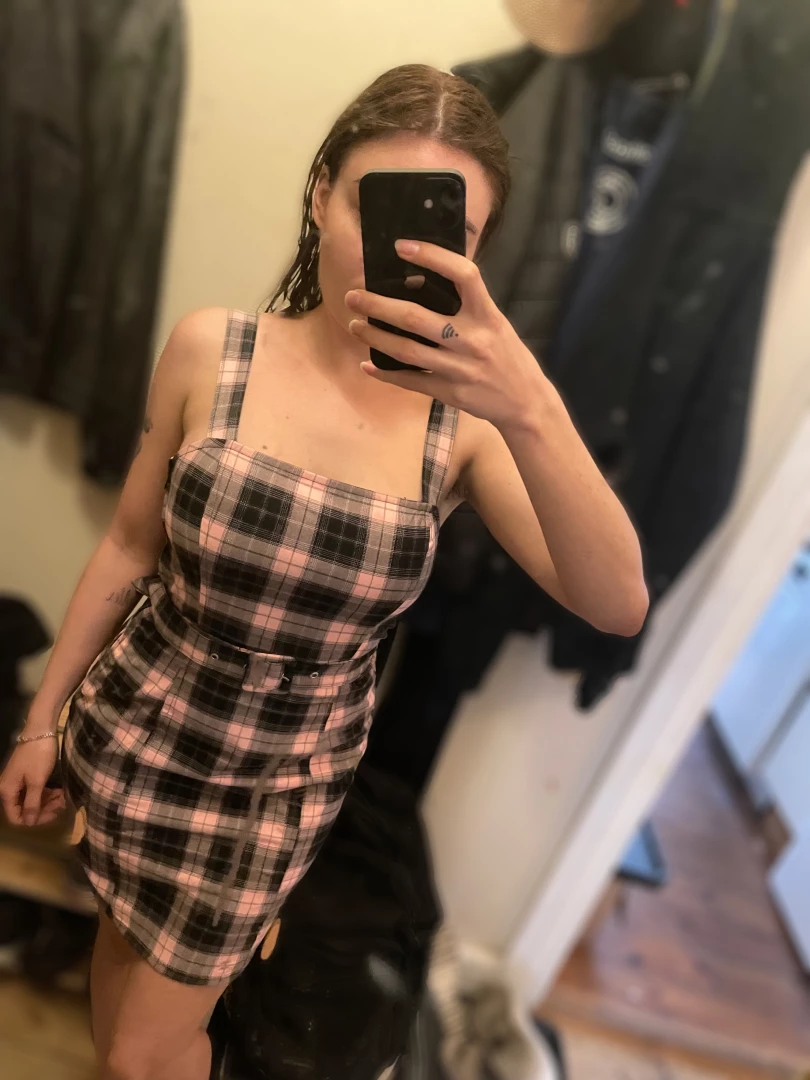 Okay but can we talk about this cute dress though - sorry about the 