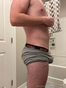 A touch more tan but the same great bulge and plump ass unlock to see