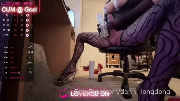 Cock vs fleshlight - there s only 1 winner 