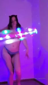 New strip led dance on the vip page neko_wave