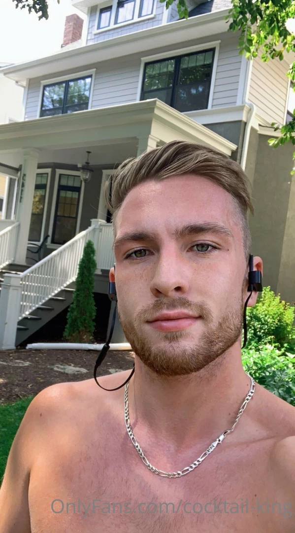 Good morning starting the week off with a little run 