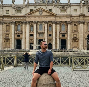 Wanna explore each other