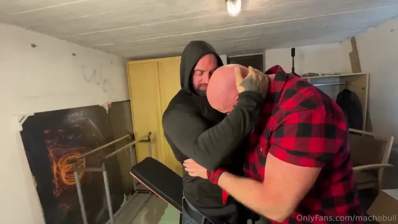 That huge pro bodybuilder beast trained so hard on me i had to take 